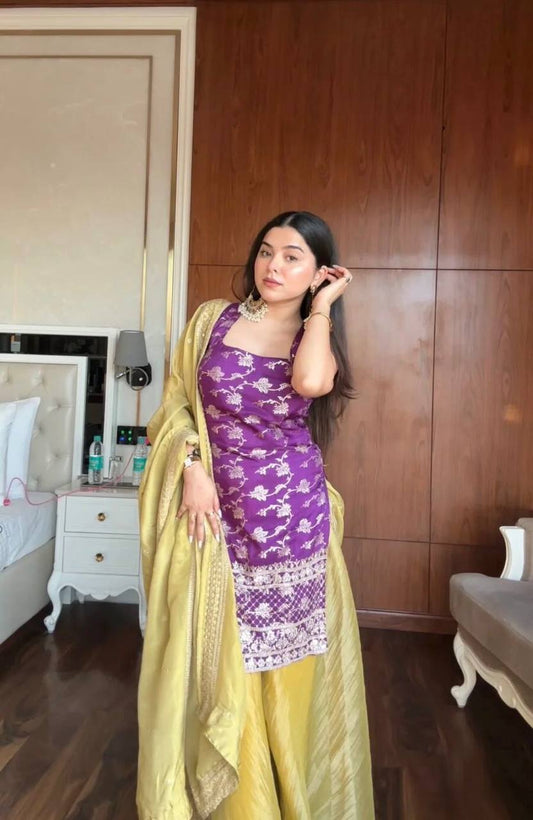 Jacquard & Crunchy Silk Sequence Embroidered 3-Piece Ethnic Suit Set