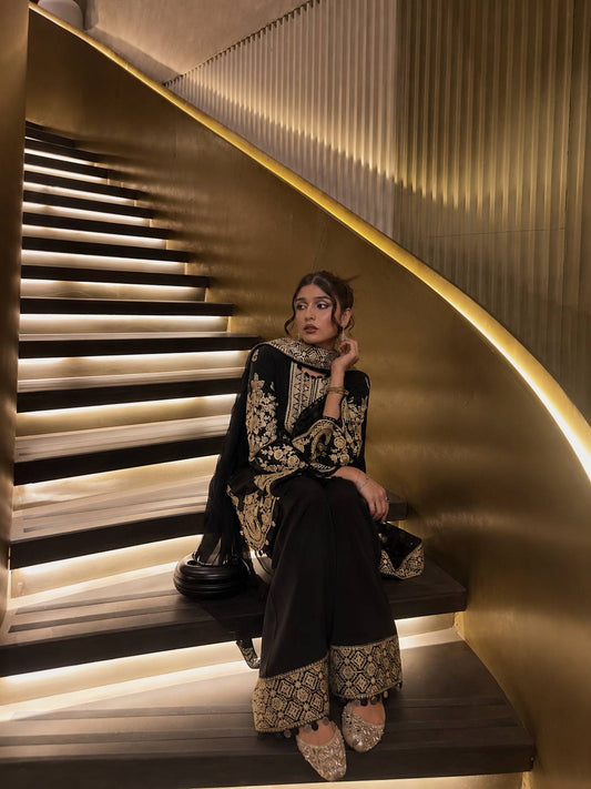 Crepe Embroidered Kurti Plazzo with Pompom Lace