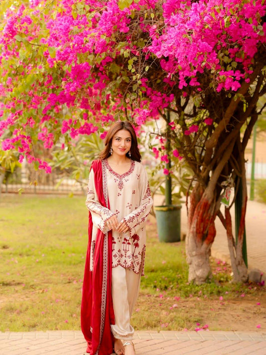 Festive Bloom – Threadwork Harem Suit Set