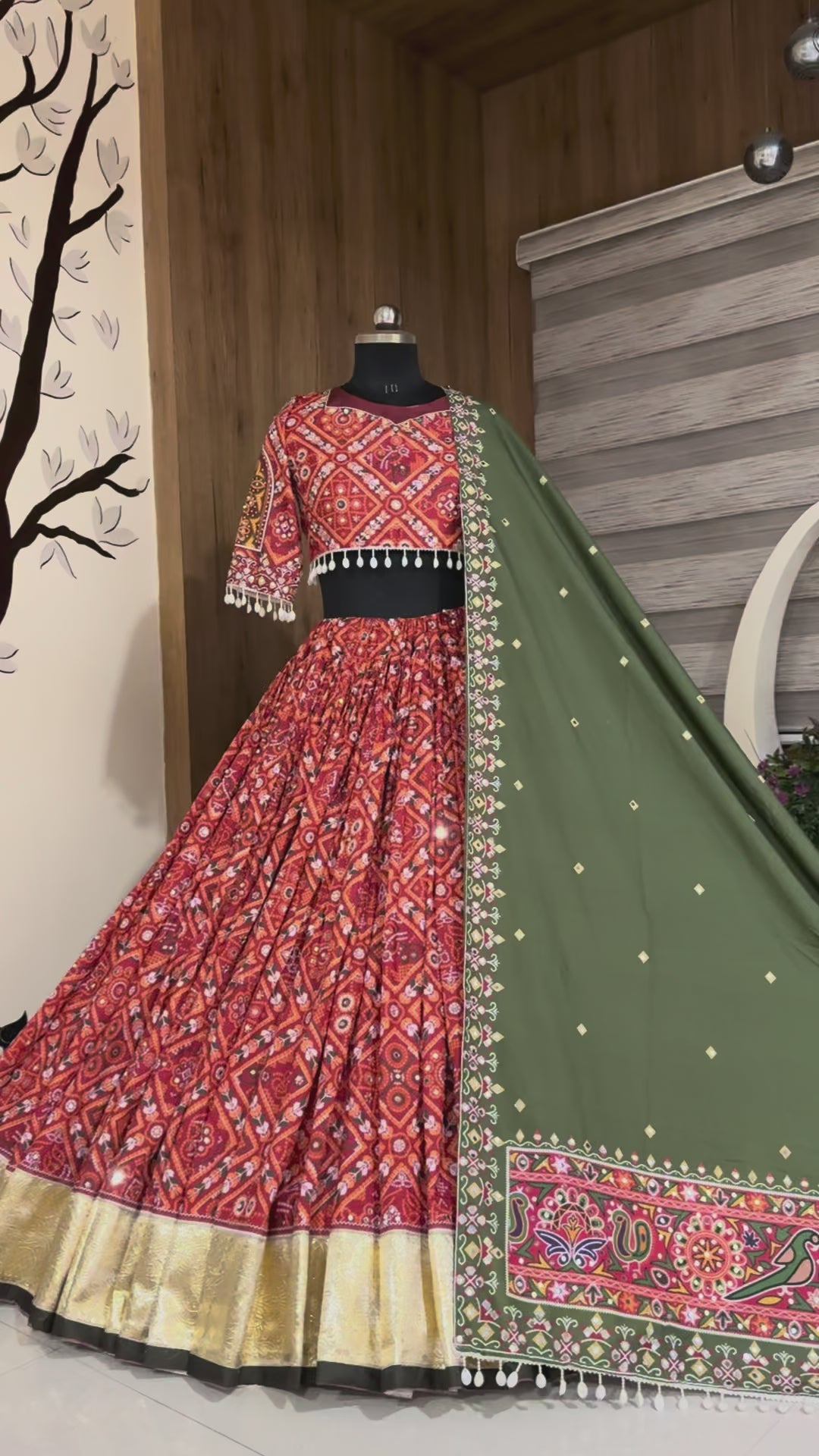 Garba Special Navratri Royal Printed Lehenga Choli
